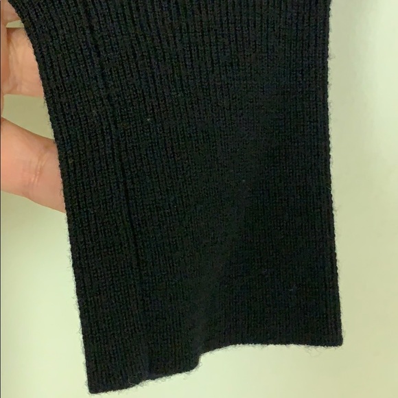 Sweater - Picture 3 of 5